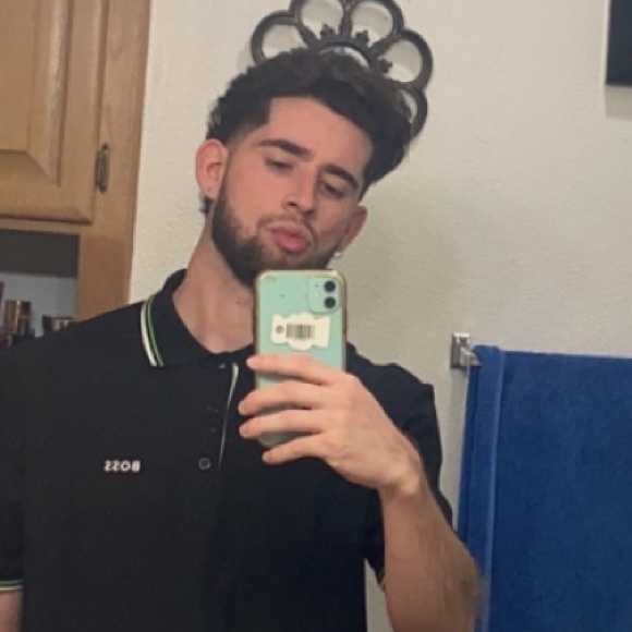 Meet your Posher, Brian - Picture 1 of 1